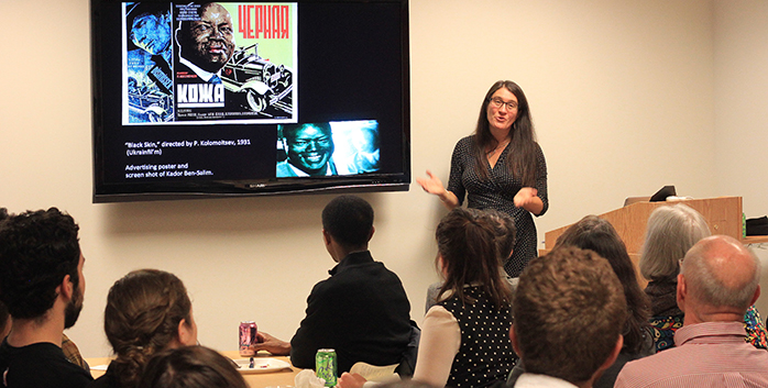 photo of Christina Kiaer presenting at LQ